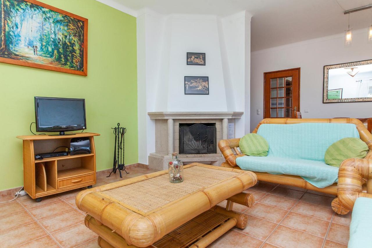 Feia-Traia Vestfuse Hotel Лагос Екстериор снимка