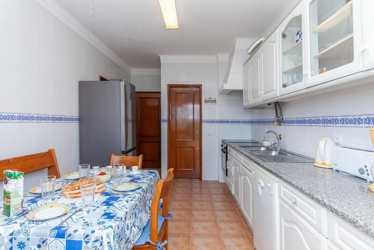 Feia-Traia Vestfuse Hotel Лагос Екстериор снимка