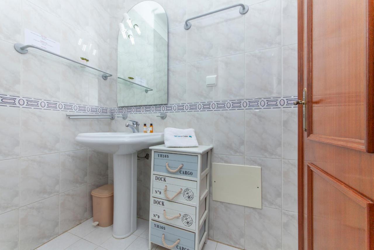 Feia-Traia Vestfuse Hotel Лагос Екстериор снимка