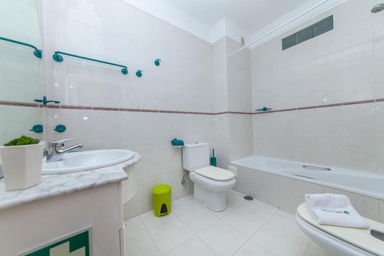Feia-Traia Vestfuse Hotel Лагос Екстериор снимка